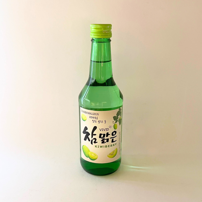 참맑은소주 키위베리 360ml(魅力烧酒猕猴桃360ML)
